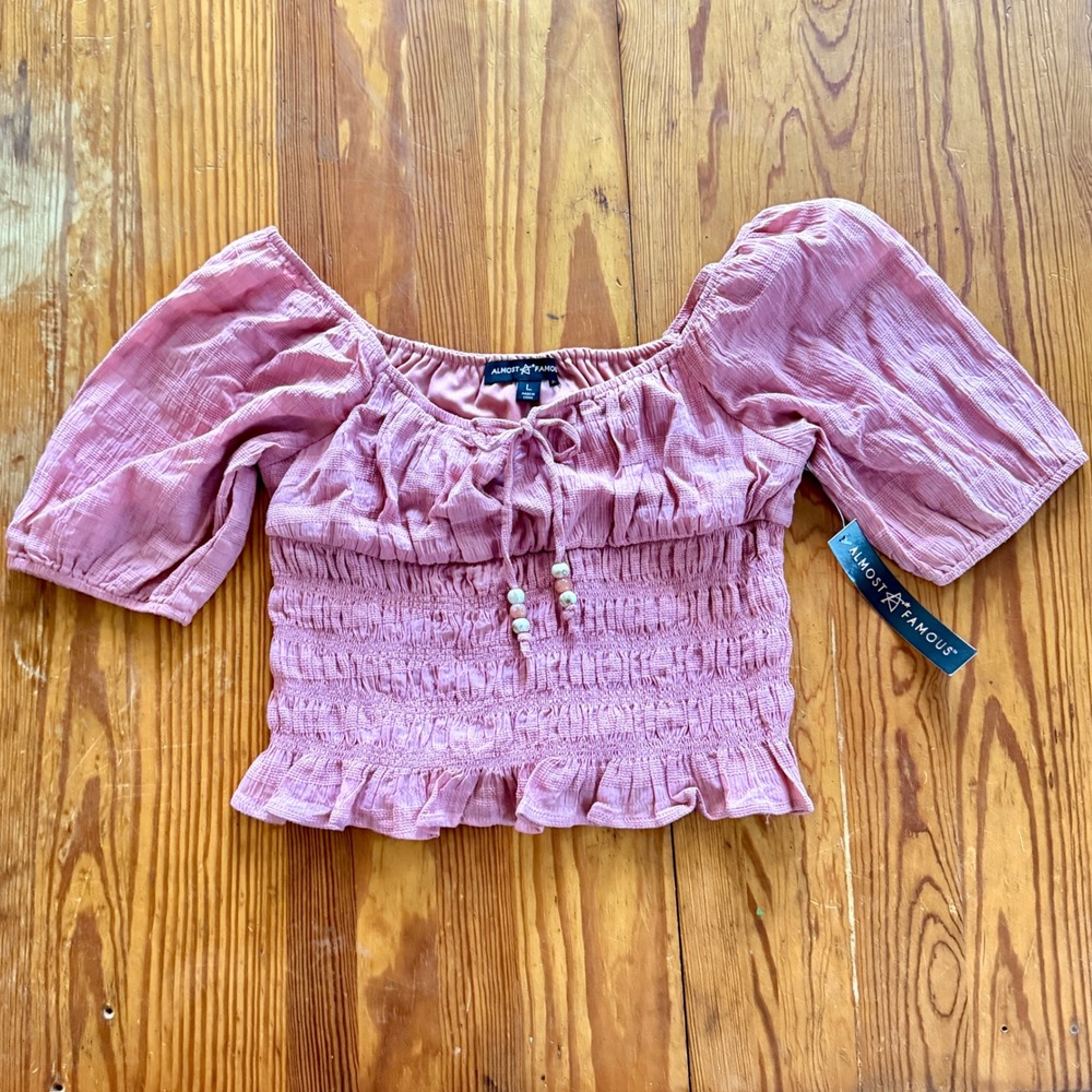 Almost Famous Mauve‎ Pink Smocked Crop Top Puff Sleeve Boho Beaded Tie NWT Large